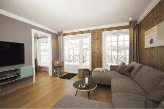 Dr. Holms Hotel - 9