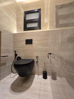 Minimalist Luxury 3BR Designer Haven in SODIC - 8