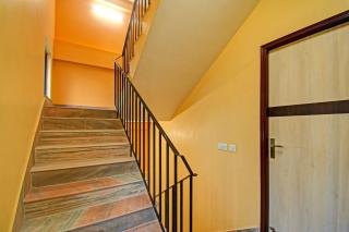 Hotel O S S Guest House - 7