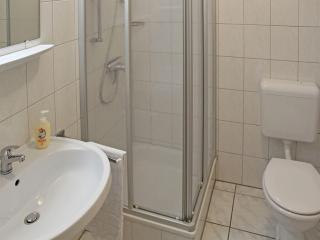 Ferienhaus Nr 84, Kategorie Komfort, Feriendorf Hochbergle, Allgäu - 2