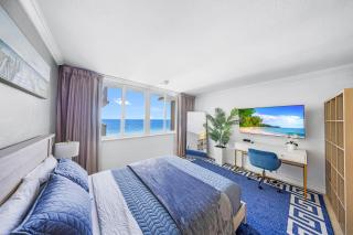 Beachfront Ocean view 2bdrm Stylish Stay - 0