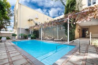 Queen's Residences by BON Hotels - 9