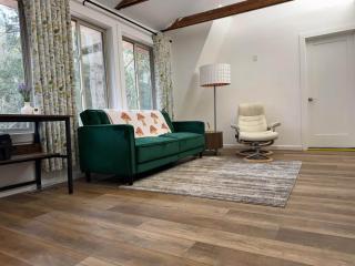 100-Acre Luxury, Dog-Friendly, Sleeps 8-10 - 9
