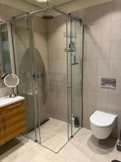 Deluxe 2BR Apartment Near Downtown Reykjavík - 5