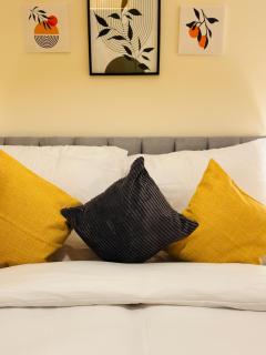 Ely , Free Parking , Long Stays - 3