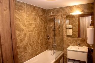 Seen Ran Hotel Bouake - 6