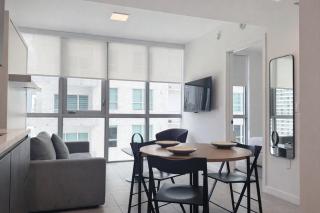 Best Location Downtown Condotel with Pool, Gym & Restaurant - 2