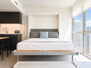 Best Location Downtown Condotel with Pool, Gym & Restaurant - 5