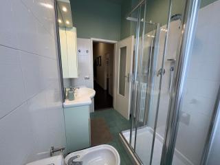 Peace and Comfort near the City Center, WiFi and AC - 5