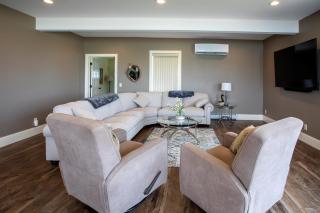 Riverview, 5BR, Hot tub, Fireplace, Arcade Game - 3