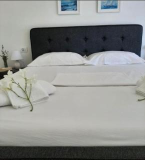 Lalzi Holiday Home 1 - 1