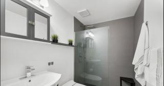 The Crescent Home - 3