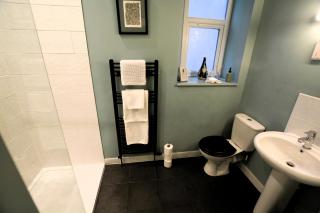 Crescent House - 6
