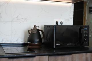Luxury 1BR Apartment Sea, Park & Promenade - 8