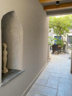 Hercules Historic Apartments - 5