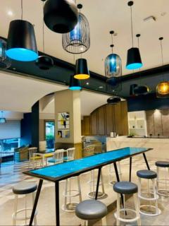Country Inn Lucknow Gomti Nagar - 2