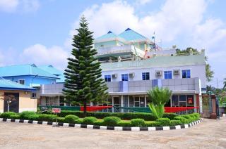 Premier Holiday Resorts - 7
