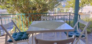 Charming Little House - Private Parking & Beach Nearby - 8