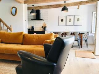 Charming House in Langrolay-sur-Rance - 0