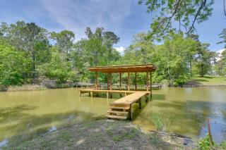 Deck & Dock Access! Sunlit Lake Livingston Escape - 9