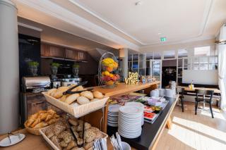 Garner Hotel Friedrichshafen by IHG - 9