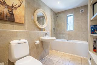 10 Stonegate Court - 2