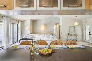 Longboat Key Bay Isles Retreat - Private Heated Pool & Pool-View Dining Balcony - 3