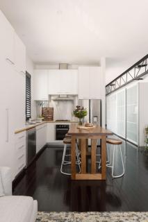 South Yarra Warehouse Apt Walk to Chapel St - 9
