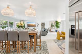 Longboat Key Waterfront - Private Heated Pool with Soaking End & Luxury Hot Tub! - 2