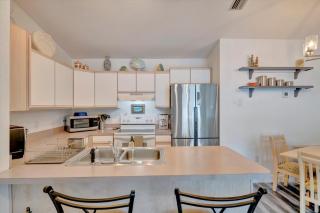 Pink Salt AMI by Cheerful Rentals - 3