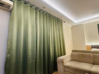 Holyday Stay Inn - 7