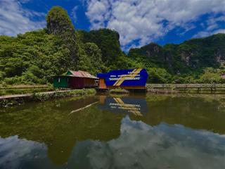Karst view homestay rammang-rammang - 1