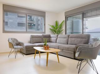 דירת נופש 2 דק מהים LA suites - 5