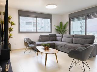 דירת נופש 2 דק מהים LA suites - 3