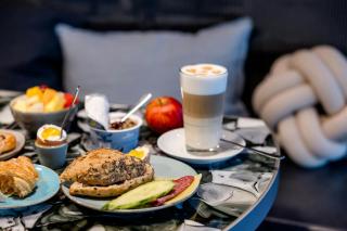 Motel One Hamburg-Alster - 4