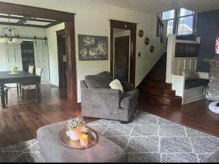 Duplicate Harrison House listing - 9