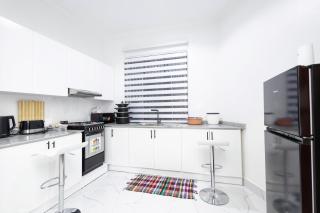 1 BR Garden Apartment Near Lake Victoria- Rock View - 3