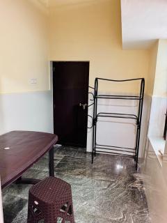 Peaceful 1BHK Tiny Mist Home Stay Near Kerala Varma College - 4