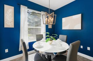 2683 Manesty - 1