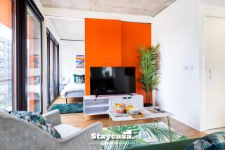 Cosy Retreat Haven by the Canal in Ancoats - 4
