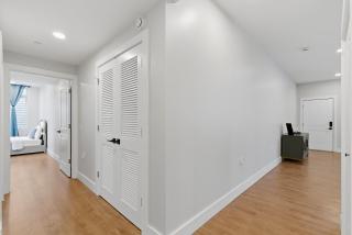 Brand New Penthouse Escape 3BR 2 Bath Beach Badges, 2 car Parking, EV Charger, Elevator - 9