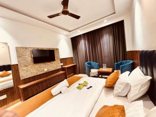 Hotel Sky heights # Near Bus Stand # Parking #parking # open rooftop cafe # property of the year # by sky heaven - 1