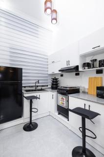 Rockview Lake Victoria 2BR Retreat - 9