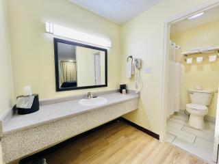 Hometown INN - 3