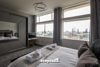 Luxury Penthouse Manchester Skyline 23rd Floor - 3