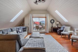 Parkland301 Sunlit 2,000 ft² Penthouse with Mtn View - 8