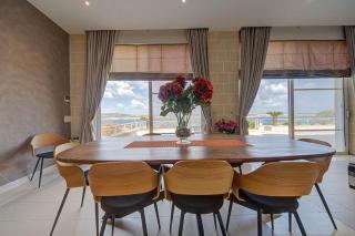 Private with pool and Amazing Views ! - 8