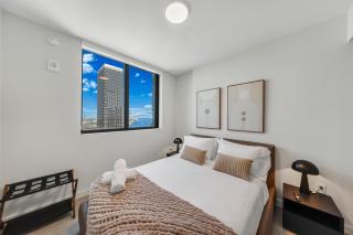 Luxury High-Rise Stay in Downtown Miami - 6