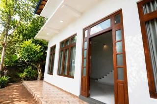 Prime Inn Kandy - 8