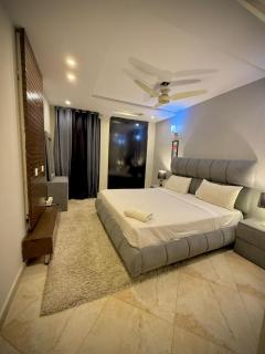 Luxurious 2 Bedroom Apartment in DHA Ideal Family Living - 4